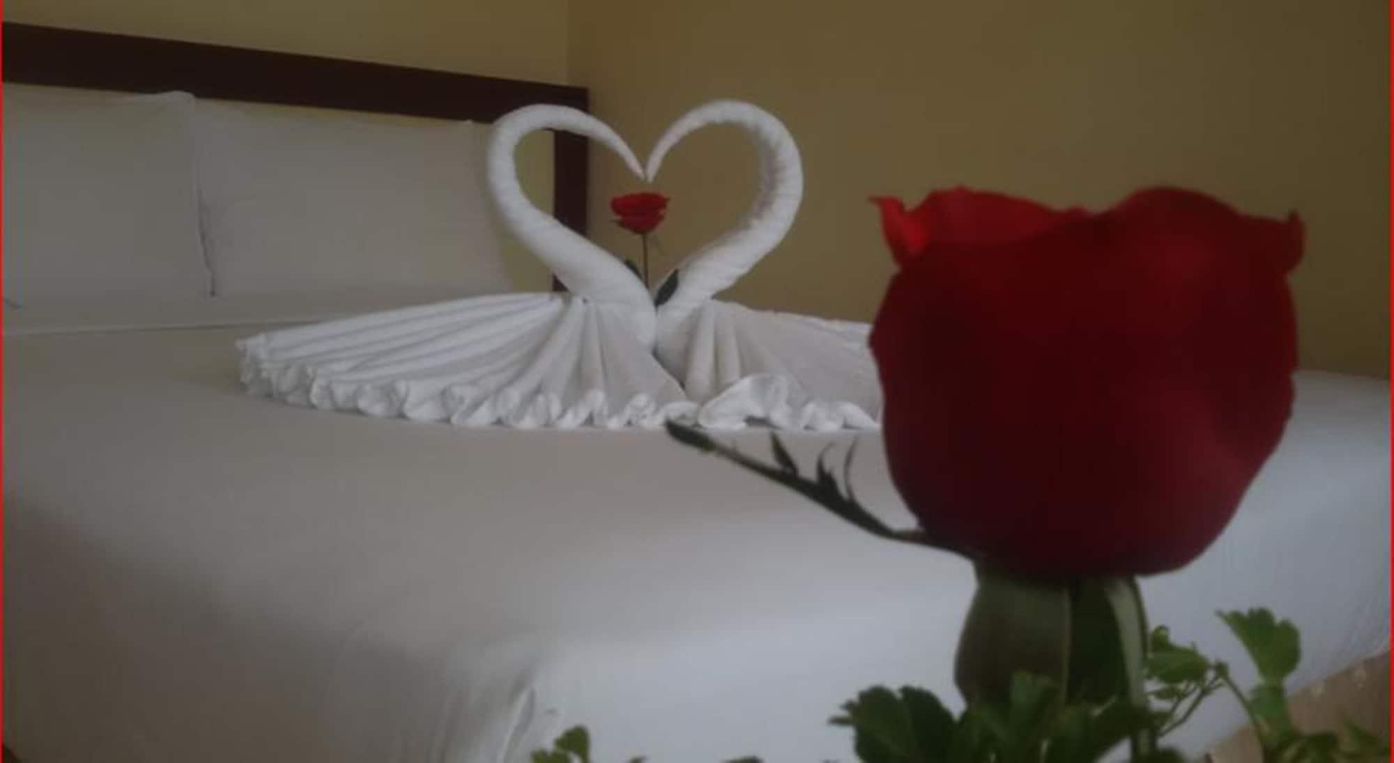Hotel Tay Ho Кантхо Экстерьер фото