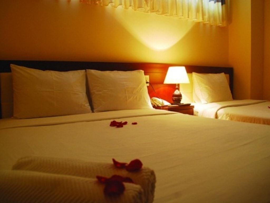 Hotel Tay Ho Кантхо Экстерьер фото